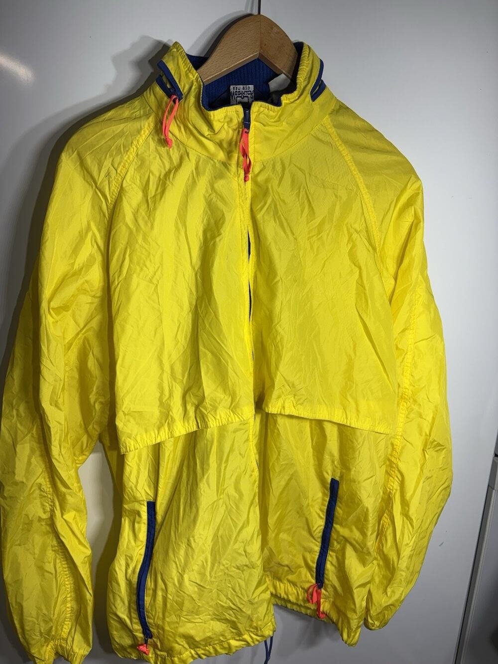 Men’s WOOLRICH SUNBEAM YELLOW WINDBREAKER With Storage Bag Lightweight Size LG